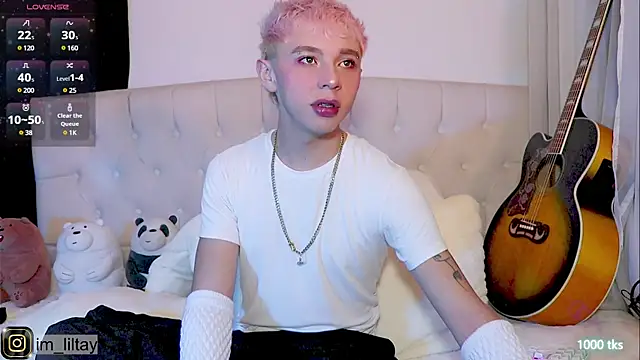 lil tay  online show from March 11, 12:22 am