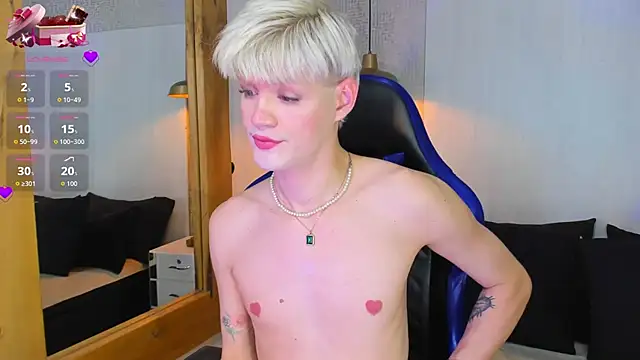 VladHellsing4 online show from March 20, 2:32 pm