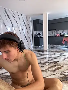 oliver Lz online show from November 6, 4:10 pm