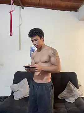 ethan noir online show from October 11, 3:27 pm