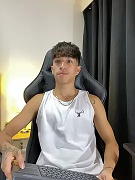  CamiloBass online show from March 20, 1:20 am