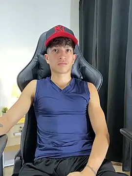  CamiloBass online show from March 26, 1:43 am