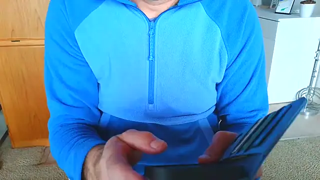 costanza7070 online show from February 15, 10:51 pm