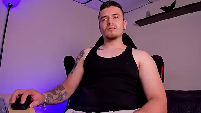 james connor2 online show from November 27, 7:39 pm