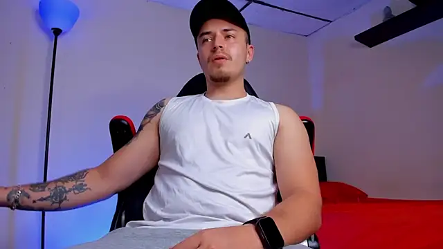 james connor2 online show from October 4, 7:40 pm