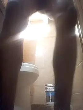 Snapshot of VL25DN26 chatting on December 9, 8:08 pm VL25DN26 online show from December 9, 8:08 pm