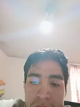 alecito241298 online show from May 27, 10:18 pm