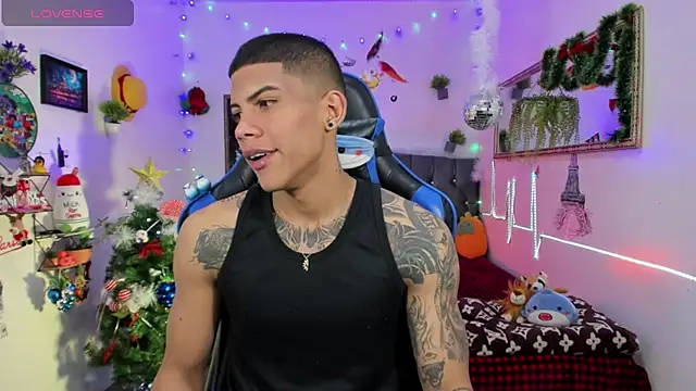 Damian latinxxx online show from November 30, 3:41 am