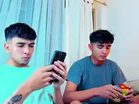 shawn  sanderson1 online show from February 24, 7:30 pm