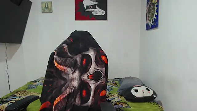 Snapshot of gabriel__manson chatting on December 20, 5:25 am gabriel  manson online show from December 20, 5:25 am