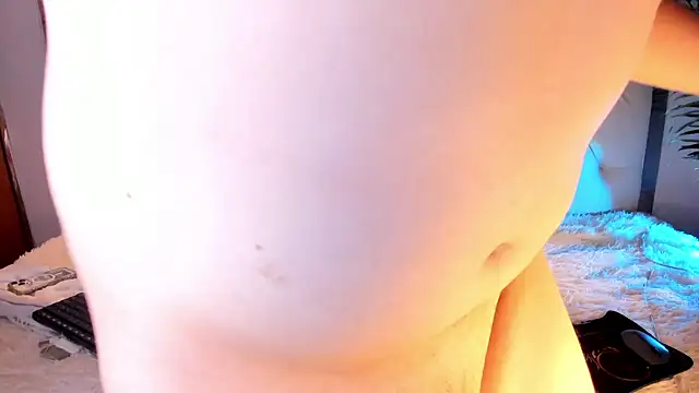 Aidan twink online show from May 31, 2:01 am