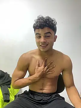 Mentriplex online show from February 3, 4:46 am