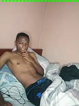 Snapshot of fireboyafrica chatting on February 15, 12:38 am fireboyafrica online show from February 15, 12:38 am