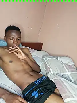 Snapshot of fireboyafrica chatting on December 5, 1:14 am fireboyafrica online show from December 5, 1:14 am