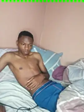 Snapshot of fireboyafrica chatting on February 9, 12:18 am fireboyafrica online show from February 9, 12:18 am