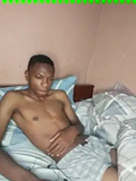 Snapshot of fireboyafrica chatting on January 26, 12:48 am fireboyafrica online show from January 26, 12:48 am