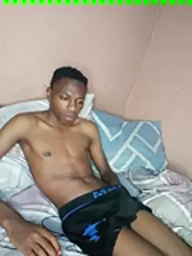 Snapshot of fireboyafrica chatting on December 19, 6:34 pm fireboyafrica online show from December 19, 6:34 pm