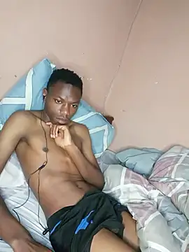 Snapshot of fireboyafrica chatting on December 27, 2:58 am fireboyafrica online show from December 27, 2:58 am