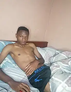 Snapshot of fireboyafrica chatting on December 25, 1:53 am fireboyafrica online show from December 25, 1:53 am