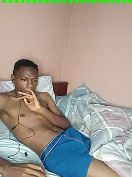 Snapshot of fireboyafrica chatting on February 12, 12:48 am fireboyafrica online show from February 12, 12:48 am