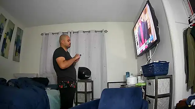 JooveyRose online show from March 19, 2:05 am