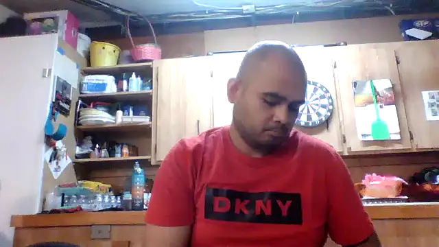 JooveyRose online show from March 20, 7:25 am