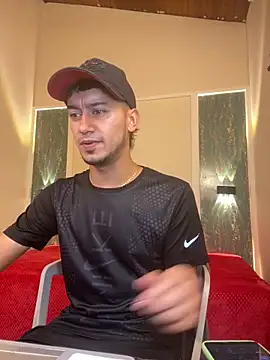 Snapshot of Kevin_Torres chatting on September 12, 9:26 pm Kevin Torres online show from September 12, 9:26 pm