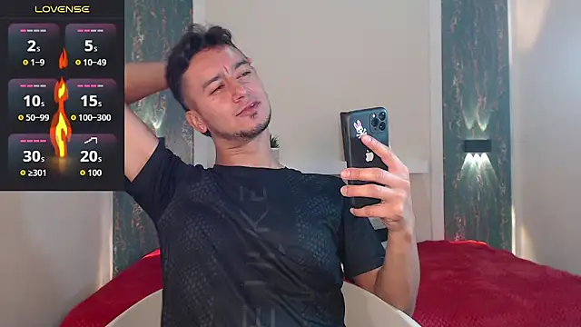 Snapshot of Kevin_Torres chatting on September 27, 4:43 am Kevin Torres online show from September 27, 4:43 am