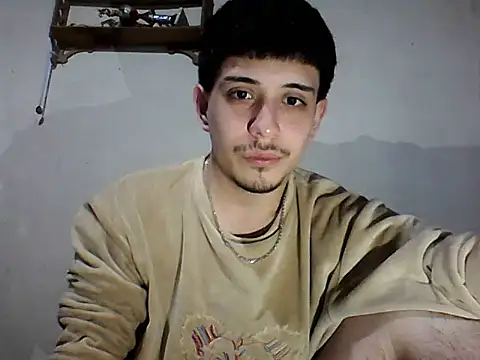 Snapshot of Elvergonn2105 chatting on September 26, 5:27 am Elvergonn2105 online show from September 26, 5:27 am