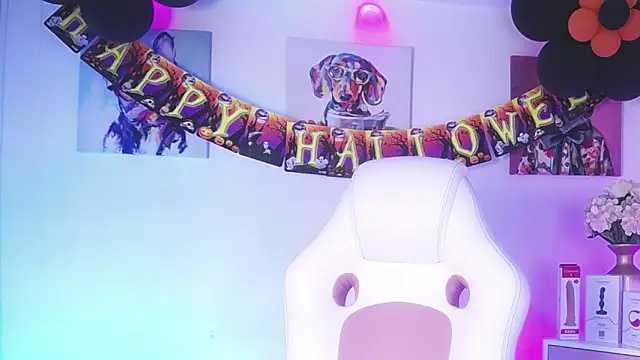 Steev Novoa online show from October 17, 9:19 pm