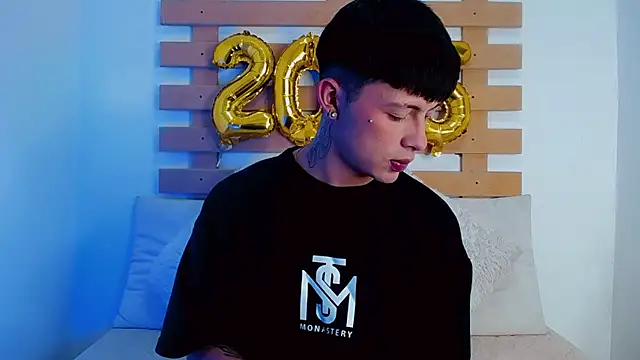 Steev Novoa online show from January 4, 4:01 am