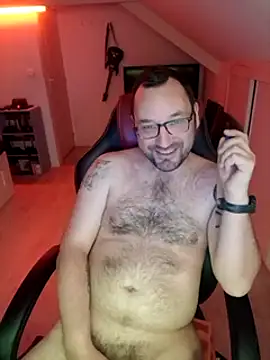 Fantaxx86 online show from February 11, 1:30 pm