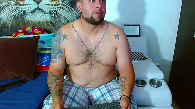 Michaell Myerss  online show from November 5, 12:18 pm