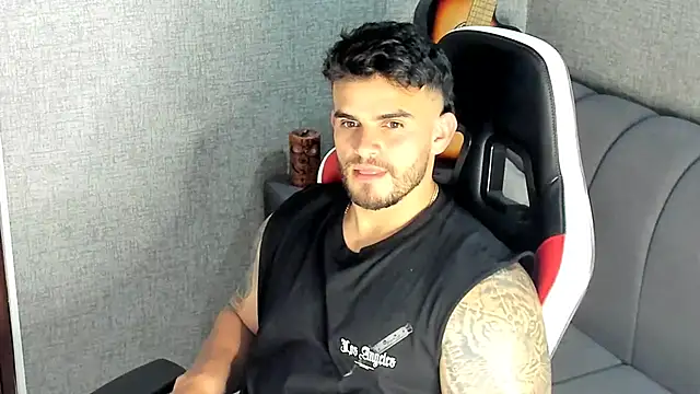 Ricardogo19 online show from September 21, 12:33 am