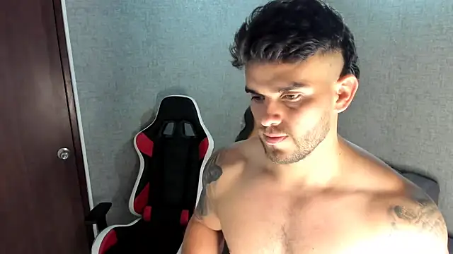 Ricardogo19 online show from October 5, 1:42 am