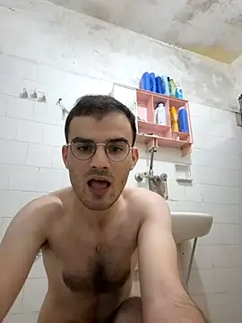 erikamavrik online show from March 23, 6:16 am