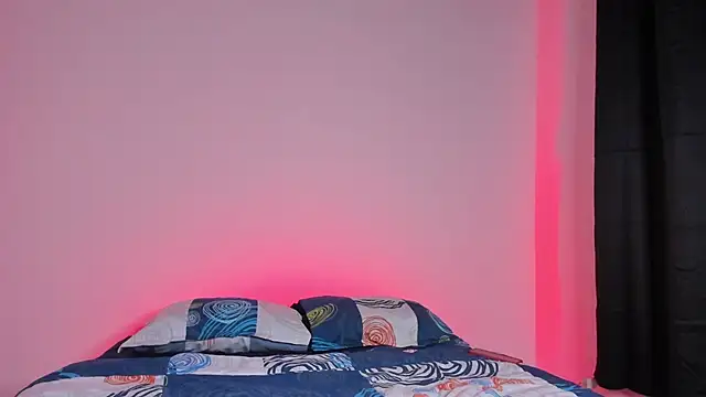 Alan hadid1 online show from September 29, 8:48 pm