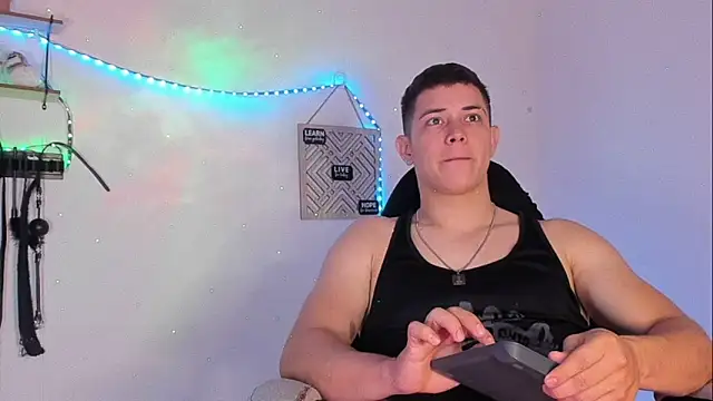 Alan hadid1 online show from March 14, 3:36 pm