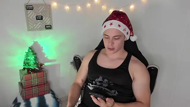 Alan hadid1 online show from December 13, 2:54 am