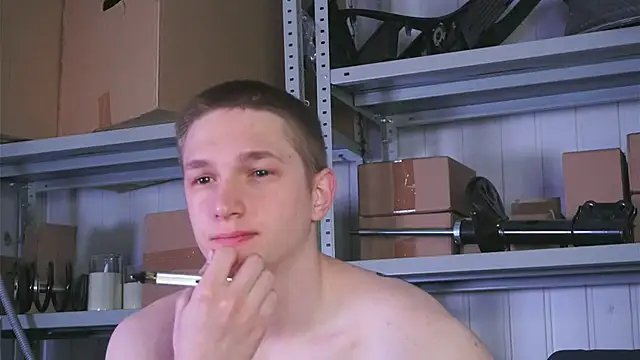 dustyn fox online show from April 8, 5:08 am