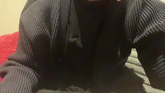 atom0407 online show from March 19, 4:55 pm