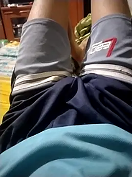 mamanyota online show from April 12, 6:31 pm