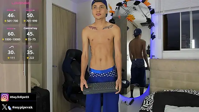 soyander03  online show from October 21, 10:40 am