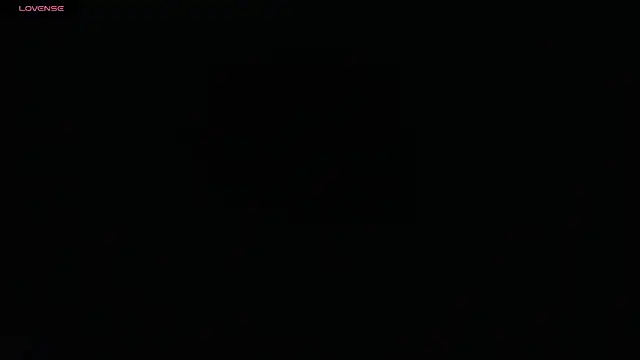 Snapshot of tizziano_castillo_ chatting on December 21, 4:57 pm tizziano castillo  online show from December 21, 4:57 pm