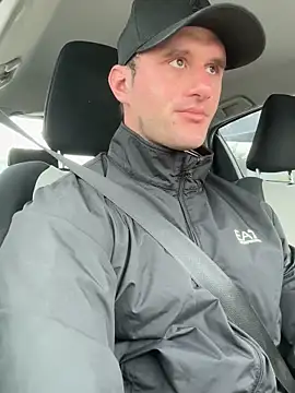  DownUnderFit  online show from November 22, 11:37 pm