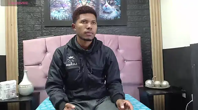 man black hot23 online show from February 4, 7:44 pm