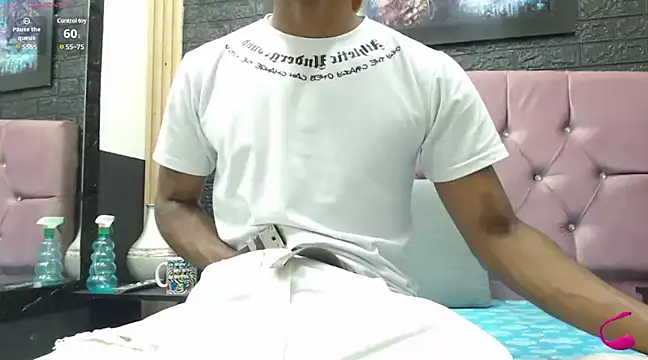 man black hot23 online show from January 14, 8:37 pm