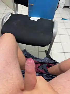 MellidenisGeil online show from November 7, 5:55 am