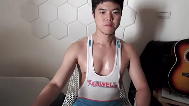 TheDarkPrix online show from October 1, 2:43 pm