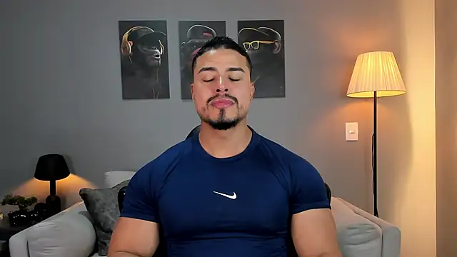 ApoloMakris online show from November 22, 7:35 pm